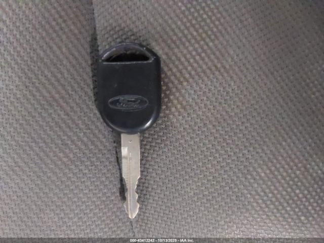 Ford Escape Xlt Image 6