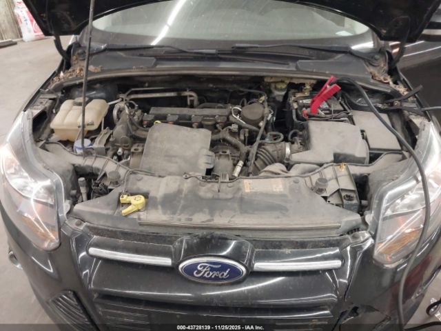 Ford Focus Titanium Image 11