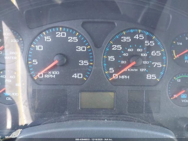 International 4000 4300 Image 16