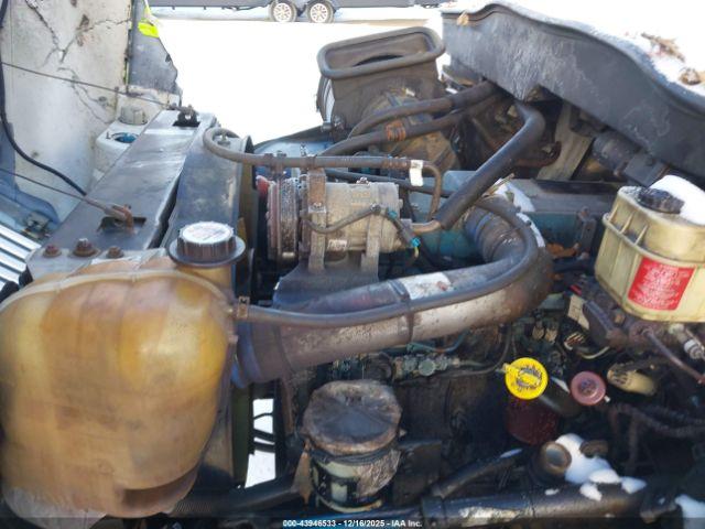 International 4000 4300 Image 5