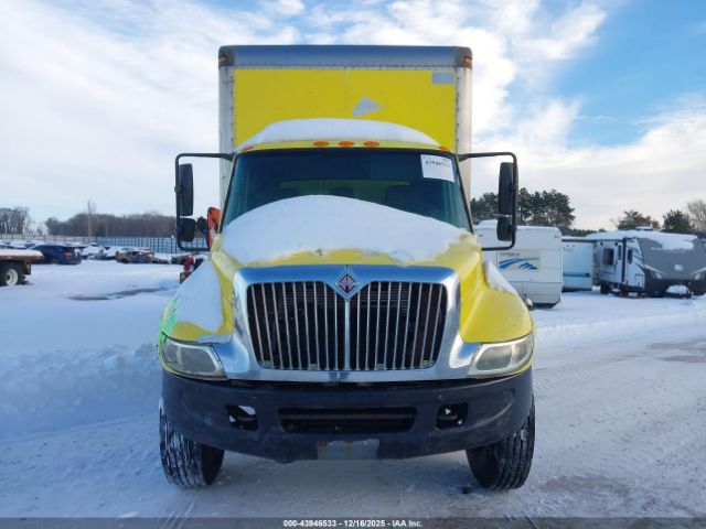 International 4000 4300 Image 15