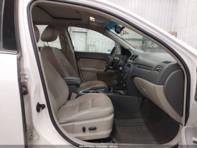 Ford Fusion Sel Image 15