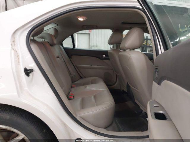 Ford Fusion Sel Image 4