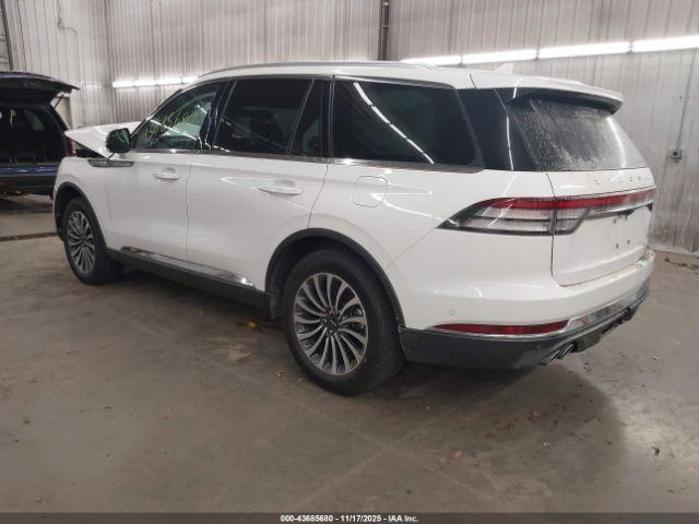 Lincoln Aviator Reserve Image 13