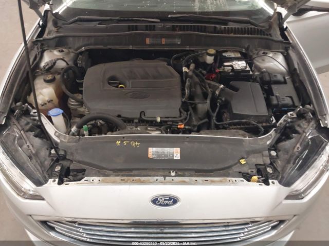 Ford Fusion Se Image 2