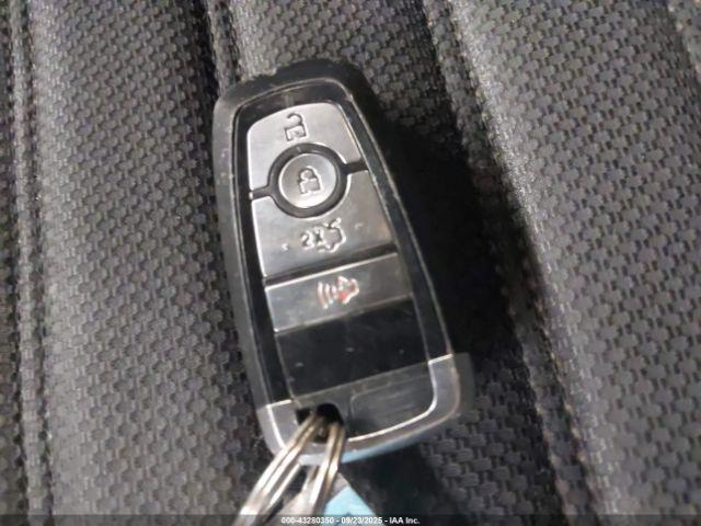 Ford Fusion Se Image 12