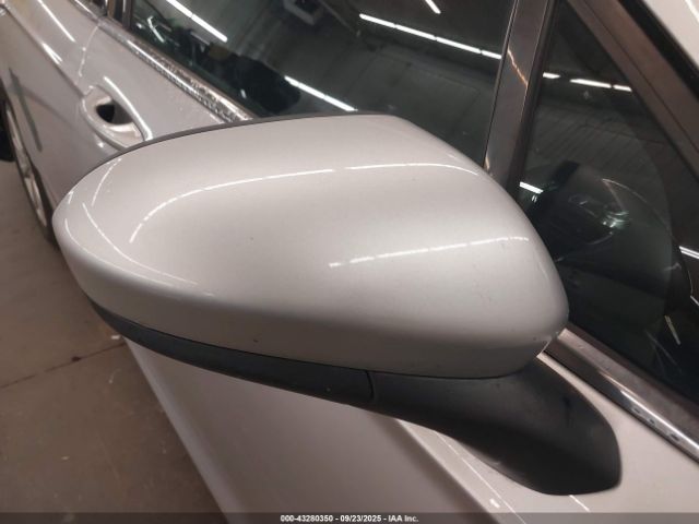 Ford Fusion Se Image 4