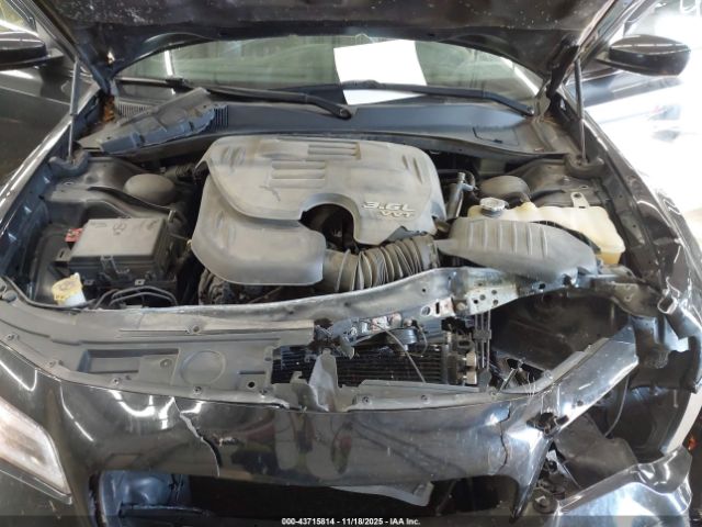 Chrysler 300 300s Awd Image 8