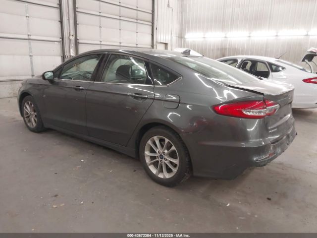 Ford Fusion Se Image 4