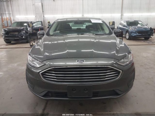 Ford Fusion Se Image 13