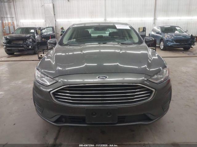 Ford Fusion Se Image 13