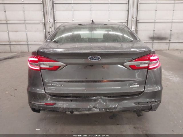 Ford Fusion Se Image 16