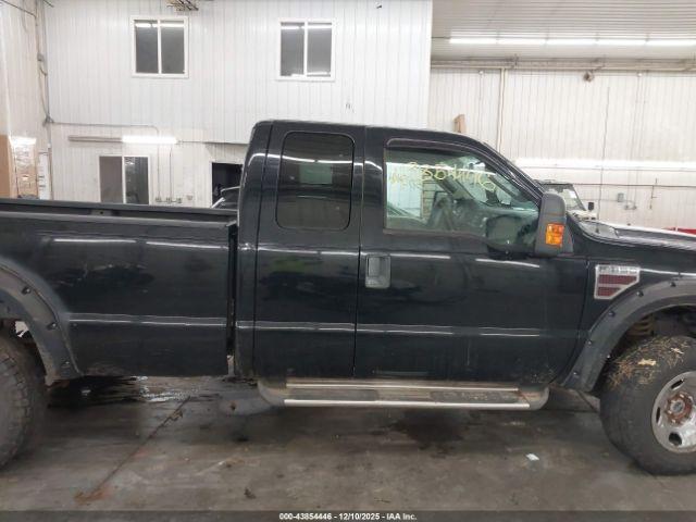 Ford F-350 Image 8
