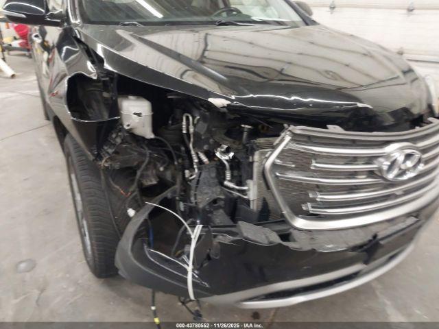 Hyundai SANTA FE Limited Ultimate Image 4