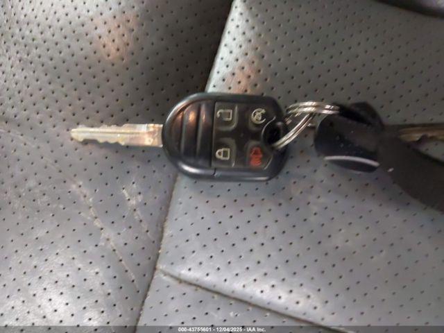 Ford F-150 Platinum Image 11