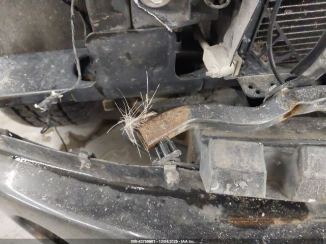 Ford F-150 Platinum Image 14