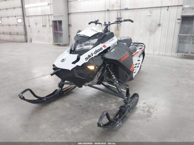 Ski-doo Mx Z 600 Image 3