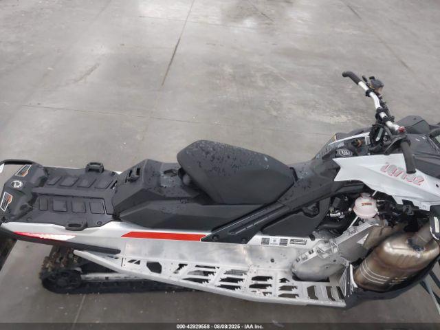 Ski-doo Mx Z 600 Image 8
