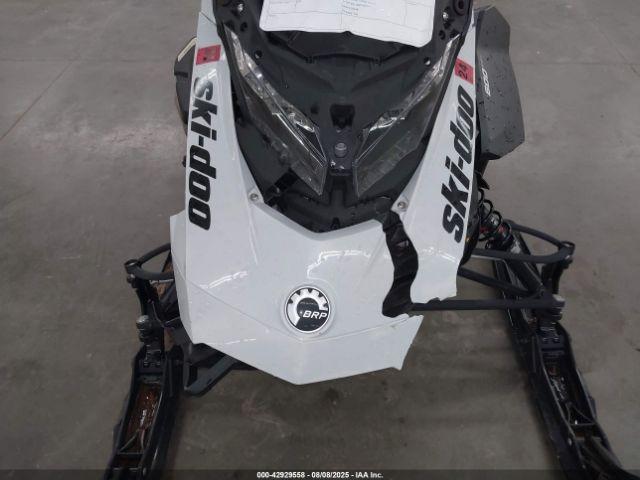 Ski-doo Mx Z 600 Image 11