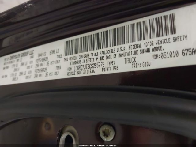 Ram 1500 Laramie Image 13