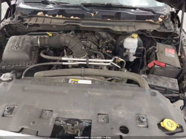 Ram 1500 Laramie Image 11