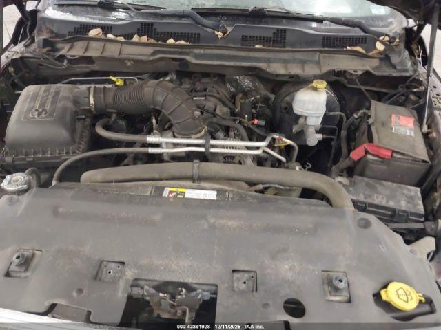 Ram 1500 Laramie Image 11