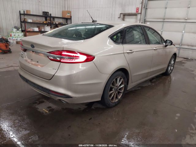 Ford Fusion Se Image 6