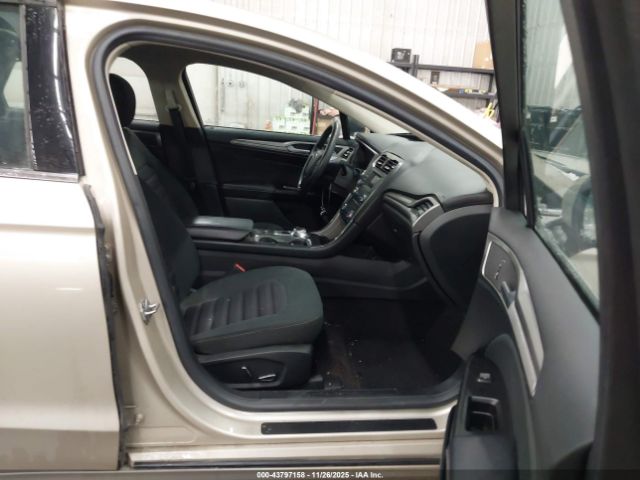 Ford Fusion Se Image 15