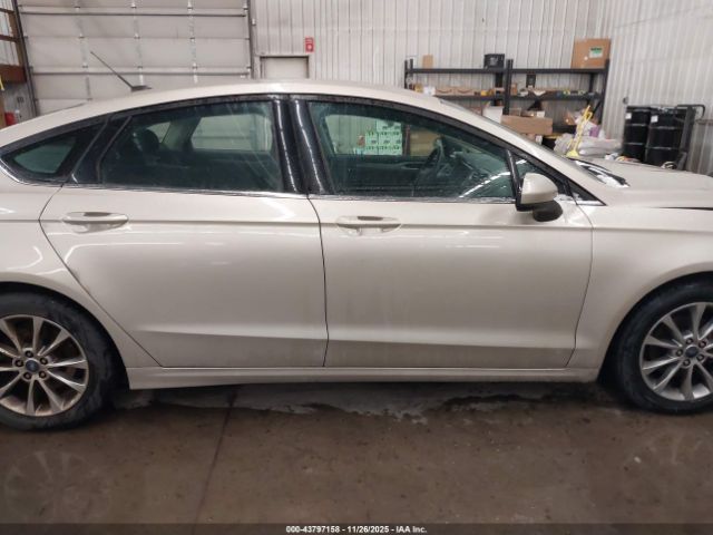 Ford Fusion Se Image 14