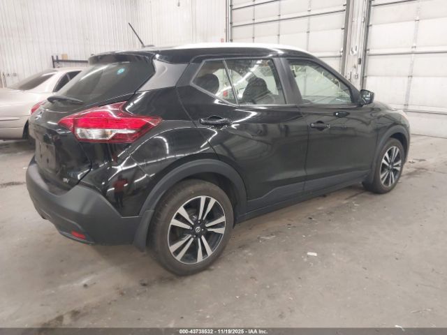 Nissan Kicks Sv Image 13