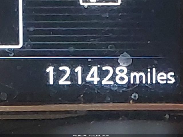 Nissan Kicks Sv Image 12