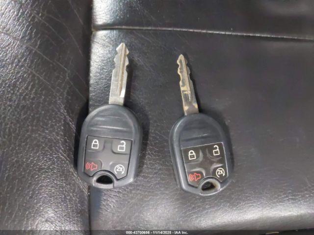 Ford F-150 Lariat Image 10