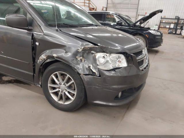 Dodge Grand Caravan Sxt 30th Anniversary Image 15