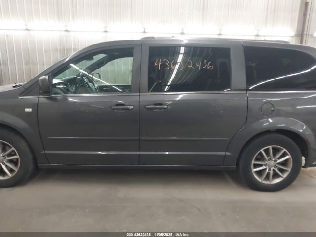 Dodge Grand Caravan Sxt 30th Anniversary Image 12