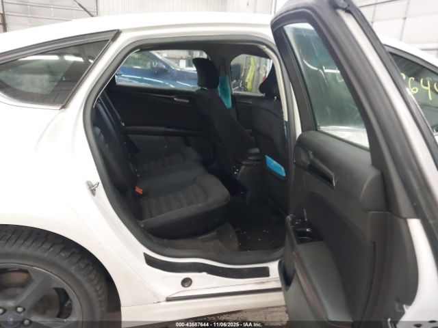 Ford Fusion Se Image 9