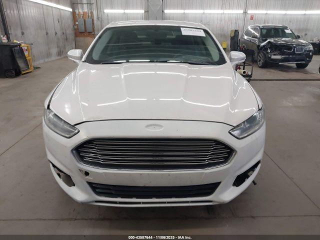 Ford Fusion Se Image 13