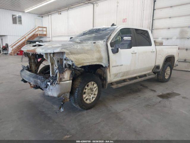 Chevrolet Silverado 2500 4wd  Standard Bed Lt Image 3