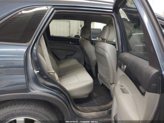 Kia Sorento Lx Image 5