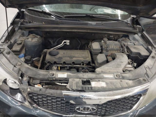 Kia Sorento Lx Image 11