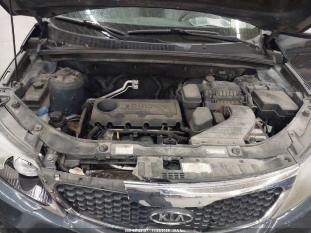 Kia Sorento Lx Image 11