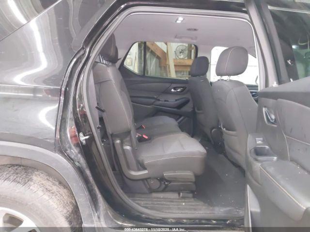 Chevrolet Traverse Awd Lt Cloth Image 17