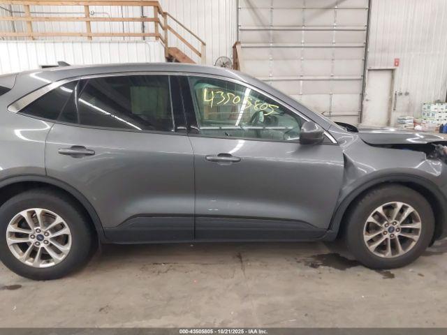 Ford Escape Se Image 16