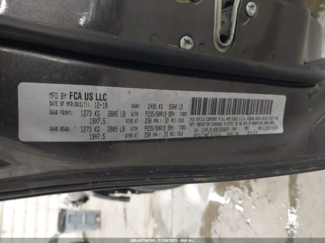 Jeep Cherokee Overland 4x4 Image 17