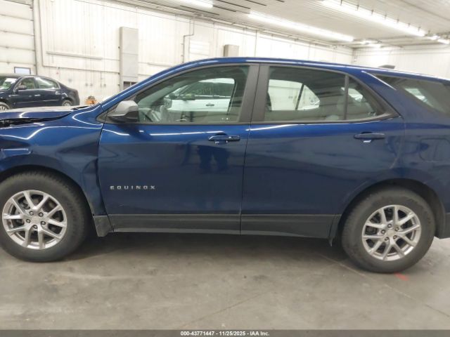 Chevrolet Equinox Awd Ls Image 15