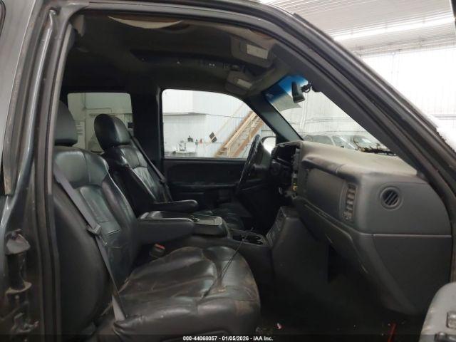 Chevrolet Silverado 1500 Lt Image 9