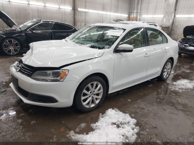 Volkswagen Jetta 1.8t Se Image 4