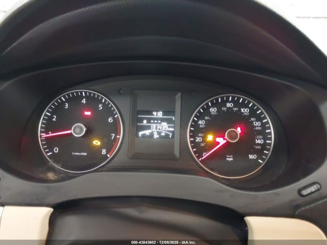 Volkswagen Jetta 1.8t Se Image 7