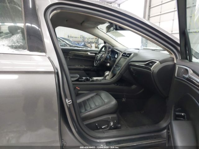 Ford Fusion Se Image 7