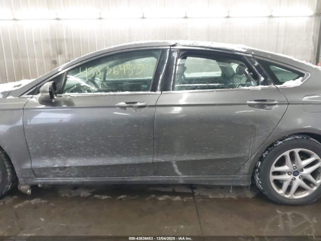 Ford Fusion Se Image 4