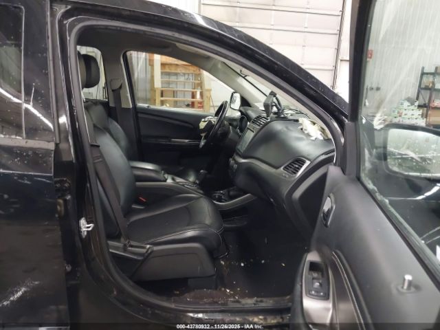 Dodge Journey Crossroad Awd Image 17